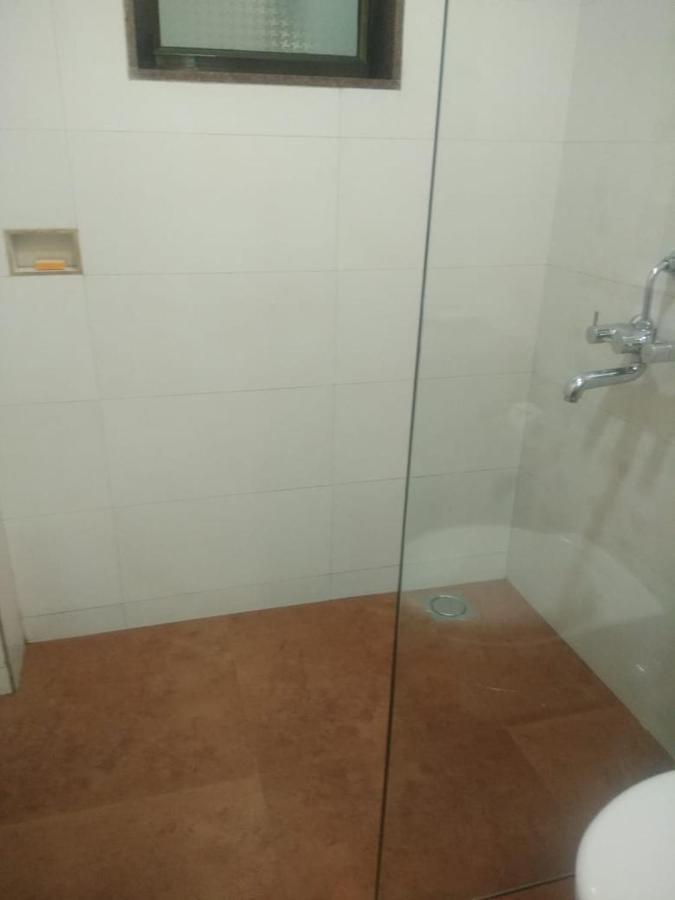 Meritas Seawind Beach Resort, Shrivardhan Luaran gambar
